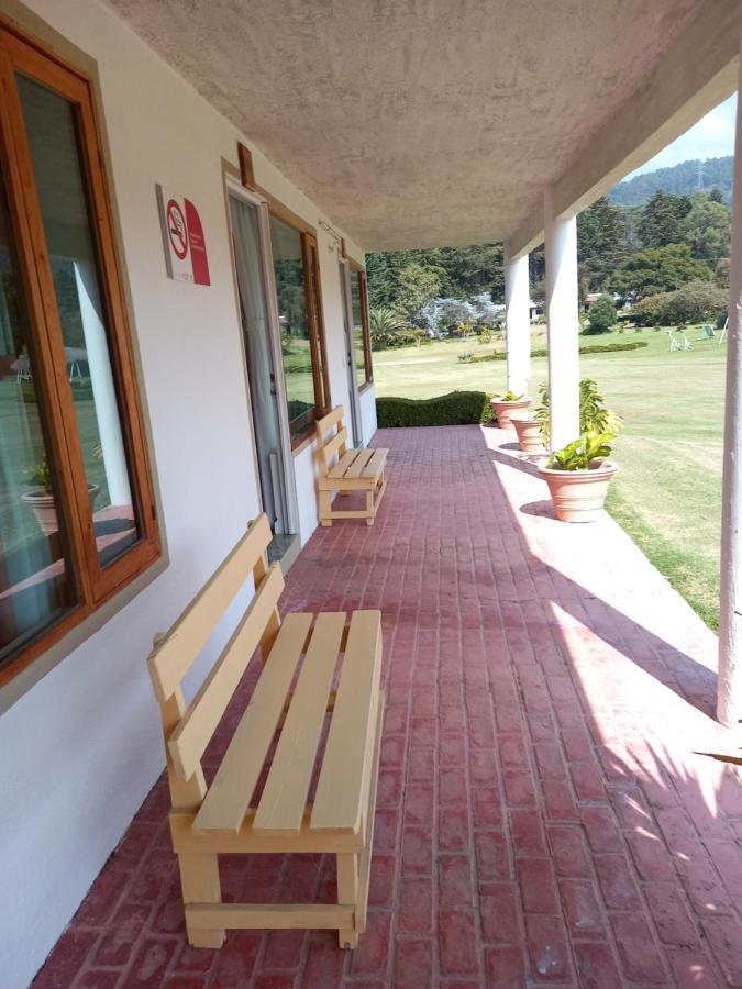 Hm Hotel El Rancho Las Margaritas Valle de Bravo Kültér fotó